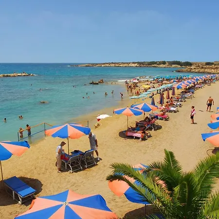 Luxury Coral Bay - Coral Olympus Hera - 4 Bedrooms - Private Swimming Pool - Distant Seaview * Pegeia