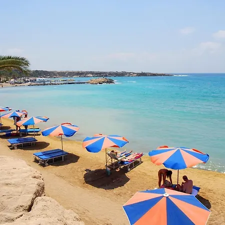Luxury Coral Bay - Coral Olympus Hera - 4 Bedrooms - Private Swimming Pool - Distant Seaview