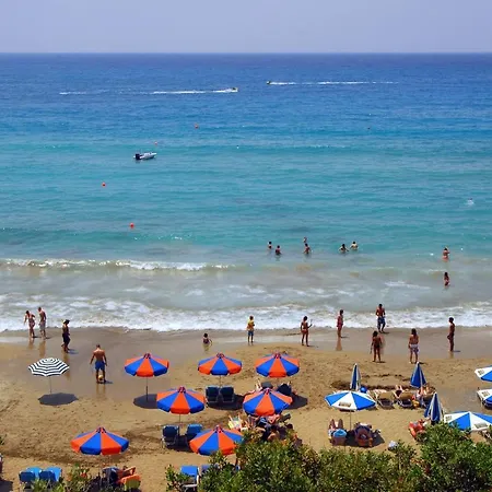 Luxury Coral Bay - Coral Olympus Hera - 4 Bedrooms - Private Swimming Pool - Distant Seaview Peyia